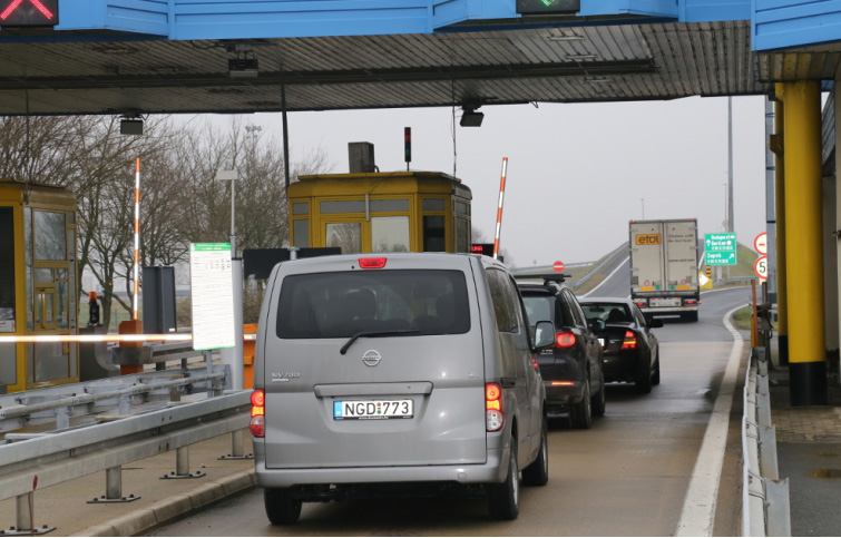2016 2 29 cijeli zagreb koristi autoceste na nas racun