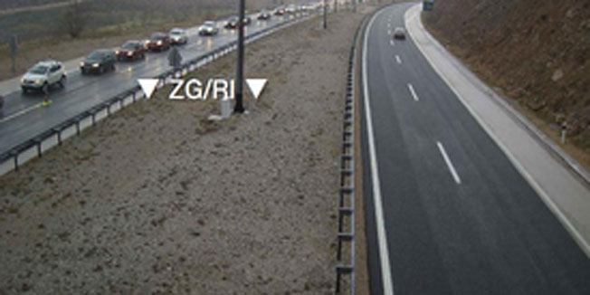 2016 3 29 kilometarska kolona kod sv roka nastala zbog dva s