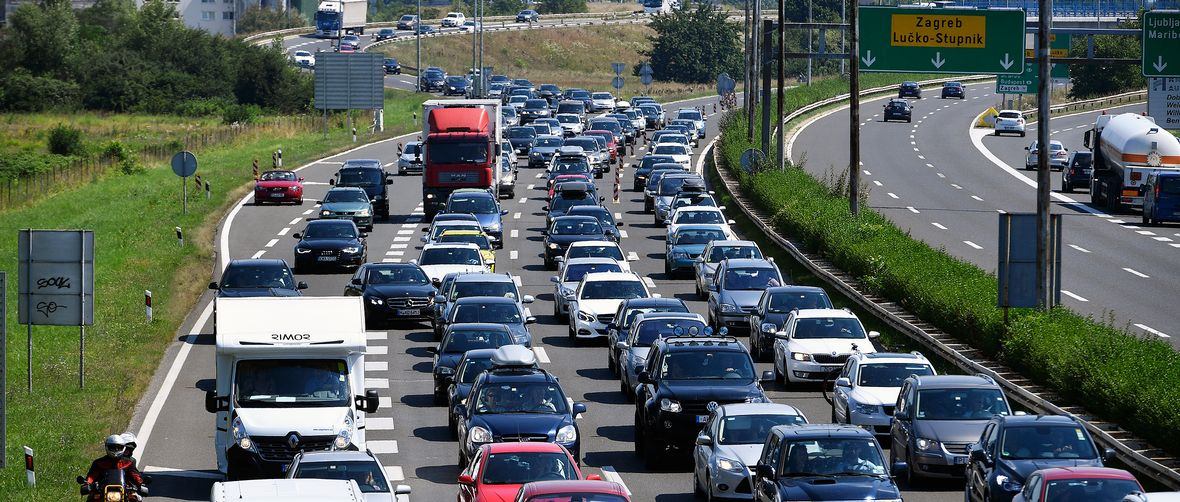 2016 8 1 autocesta koja koci hrvatsku