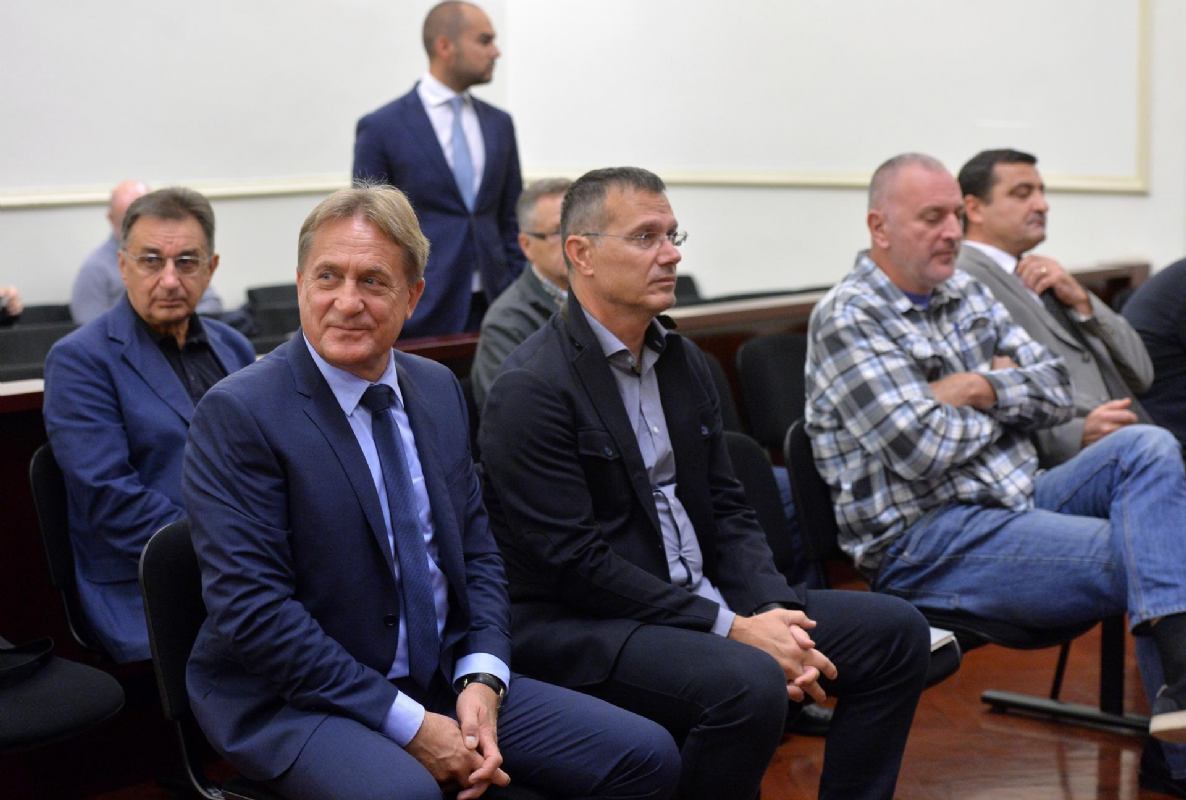 2017 11 29 svjedok sapunaru sam rekao da cu ga razbiti pa da 