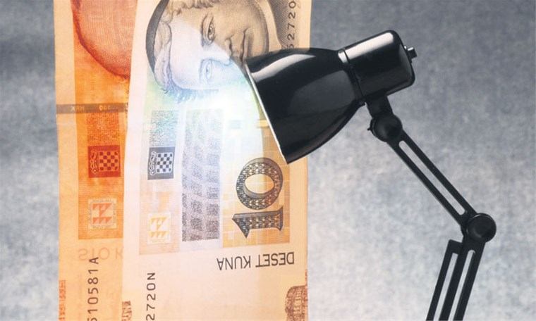 2017 8 23 vise od 100 tisuca ljudi u hrvatskoj radi za placu