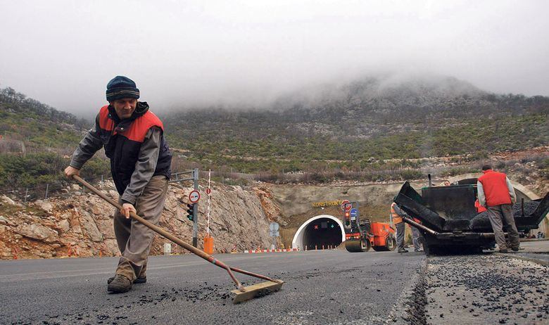 2018 2 9 maricev plan za otplatu duga hac a banke daju kred