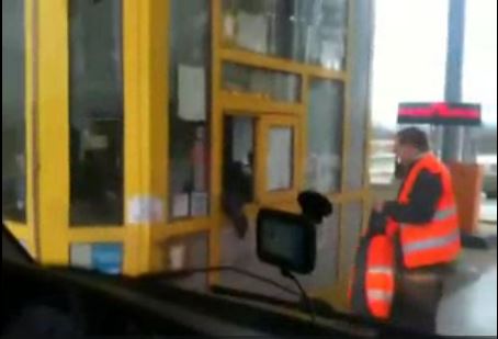 8184.ulazak kroz prozor