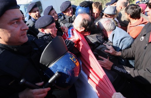 8296.policija i radnici