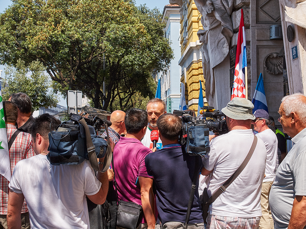 9663.prosvjed jadrolinija rijeka3