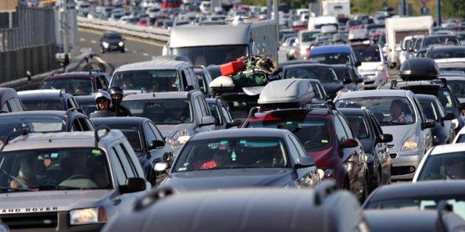 9811.autocesta kolona