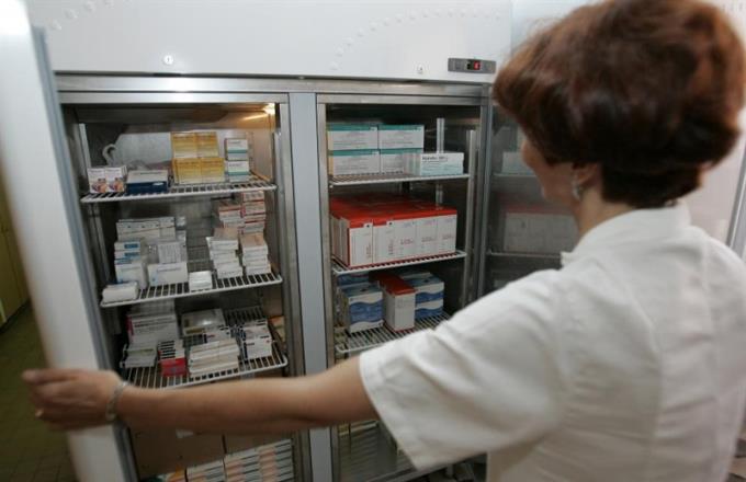 9885.prirucna apoteka