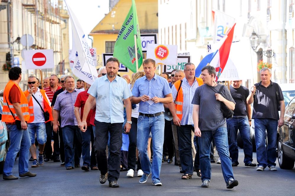 7235.prosvjed cestara4